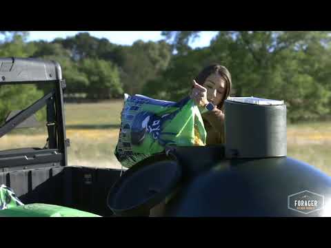 The Feed Ball Broadcast Wildlife Feeder - 700 lbs. Capacity